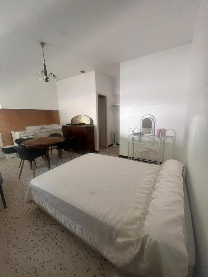 Appartement Studio Les Pieds Dans L'Eau Agde Dış mekan fotoğraf